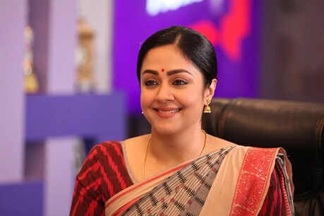 சந்திரமுகி 2 -ம் பாகத்தில் நடிக்கிறேனா? - ஜோதிகா விளக்கம் சந்திரமுகி 2 -ம் பாகத்தில் நடிக்கிறேனா? - ஜோதிகா விளக்கம்