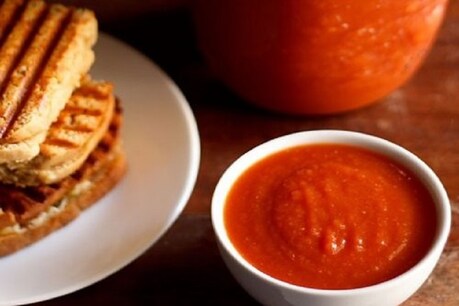 எப்போது வேண்டுமானலும் சுவைக்கலாம் - வீட்டிலேயே Tomato Ketchup செய்ய ரெசிபி எப்போது வேண்டுமானலும் சுவைக்கலாம் - வீட்டிலேயே Tomato Ketchup செய்ய ரெசிபி