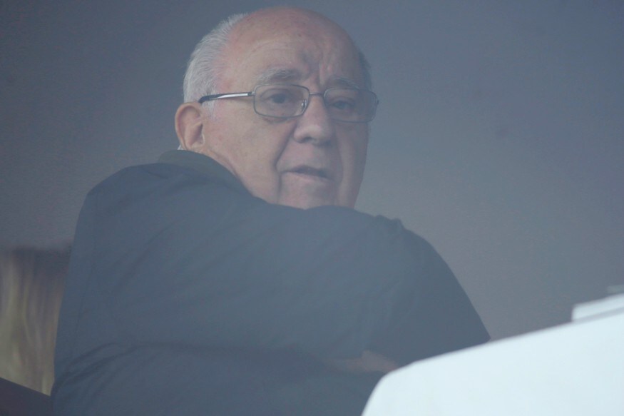 ஸ்பெயின் தொழிலபதிபர் Amancio Ortega பட்டியலில் எட்டாம் இடத்தில் உள்ளார். அவரது நிகர சொத்து மதிப்பு 66.1 பில்லியன் அமெரிக்க டாலர் ஆகும் ஸ்பெயின் தொழிலபதிபர் Amancio Ortega பட்டியலில் எட்டாம் இடத்தில் உள்ளார். அவரது நிகர சொத்து மதிப்பு 66.1 பில்லியன் அமெரிக்க டாலர் ஆகும்