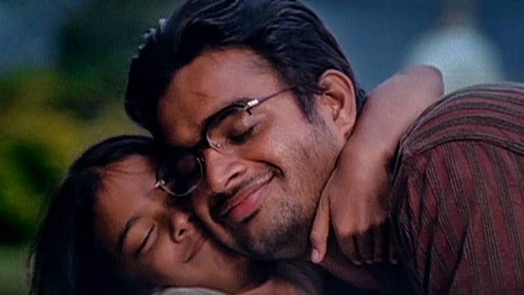 வெற்றியை வாங்கித் தந்தவர் : ஒவ்வொரு தந்தையும் தன் மகள் கனவு வெற்றி அடைய வேண்டும் என மகளை விட அப்பாதான் ஏங்குவார். அதற்காக இந்த சமூகமே எதிர்த்தாலும் துணை நிற்பார். வெற்றியை வாங்கித் தந்தவர் : ஒவ்வொரு தந்தையும் தன் மகள் கனவு வெற்றி அடைய வேண்டும் என மகளை விட அப்பாதான் ஏங்குவார். அதற்காக இந்த சமூகமே எதிர்த்தாலும் துணை நிற்பார்.
