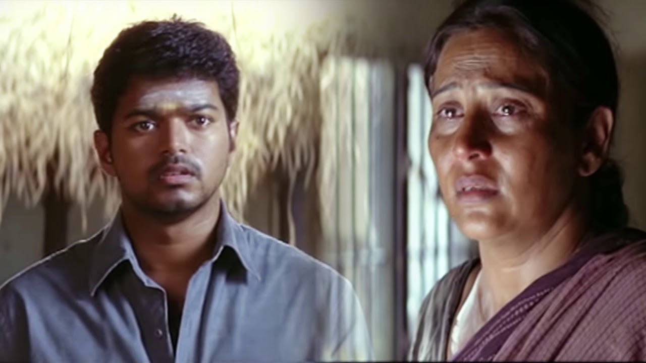 சிவகாசி (2005) ஆம் ஆண்டு வெளிவந்த இத்திரைப்படத்தில் விஜய்,அசின்,பிரகாஷ் ராஜ் மற்றும் பலர் நடித்துள்ளது குறிப்பிடத்தக்கது சிவகாசி (2005) ஆம் ஆண்டு வெளிவந்த இத்திரைப்படத்தில் விஜய்,அசின்,பிரகாஷ் ராஜ் மற்றும் பலர் நடித்துள்ளது குறிப்பிடத்தக்கது
