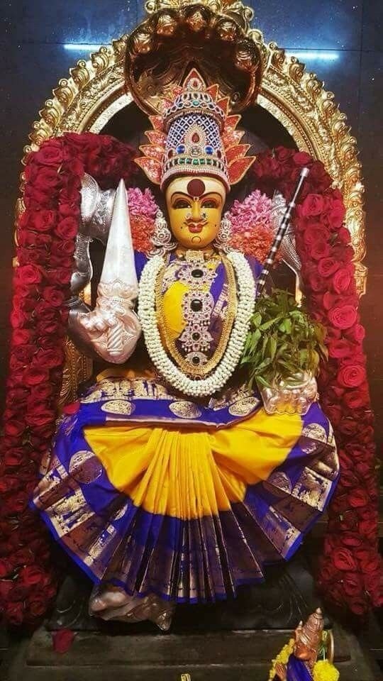 நாமக்கல் ராசிபுரத்தில் உள்ள நித்திய சுமங்கலி மாரியம்மனை வழிபட மாங்கல்ய பாக்கியம் பலம் பெரும். குழந்தை பாக்கியம் கிடைக்கும். நாமக்கல் ராசிபுரத்தில் உள்ள நித்திய சுமங்கலி மாரியம்மனை வழிபட மாங்கல்ய பாக்கியம் பலம் பெரும். குழந்தை பாக்கியம் கிடைக்கும்.