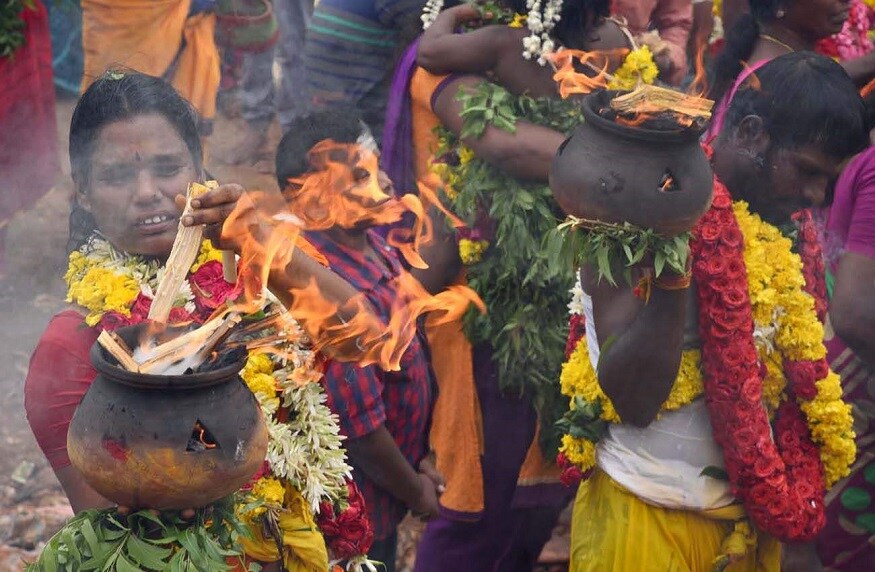 புதுக்கோட்டை நார்த்தாமலை முத்துமாரியம்மனை வழிபட தீராத நோய்களும் தீர்ந்துபோகும். குழந்தை பாக்கியம் கிடைக்கும். புதுக்கோட்டை நார்த்தாமலை முத்துமாரியம்மனை வழிபட தீராத நோய்களும் தீர்ந்துபோகும். குழந்தை பாக்கியம் கிடைக்கும்.