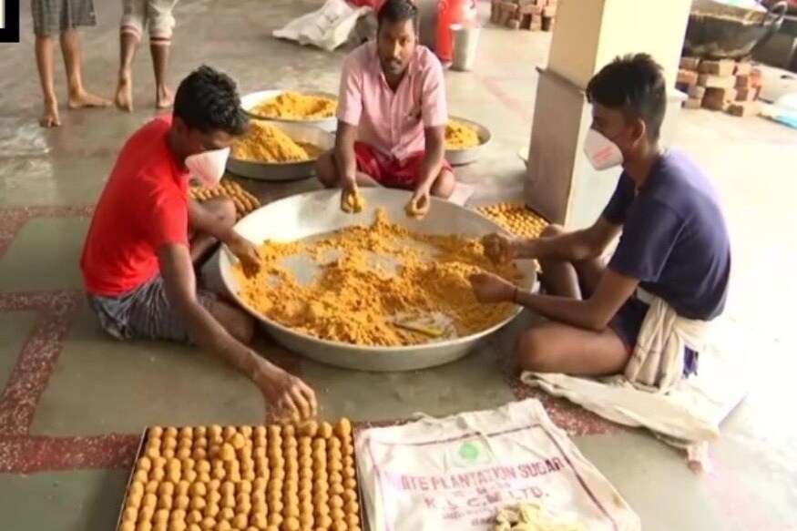 உத்தரபிரதேச மாநிலம் அயோத்யாவில் ராமர் கோயில் கட்டுமான பணிகளின் அடிக்கல் நாட்டு விழாவுக்காக பிரமாண்ட ஏற்பாடுகள் நடந்து வருகின்றன. உத்தரபிரதேச மாநிலம் அயோத்யாவில் ராமர் கோயில் கட்டுமான பணிகளின் அடிக்கல் நாட்டு விழாவுக்காக பிரமாண்ட ஏற்பாடுகள் நடந்து வருகின்றன.