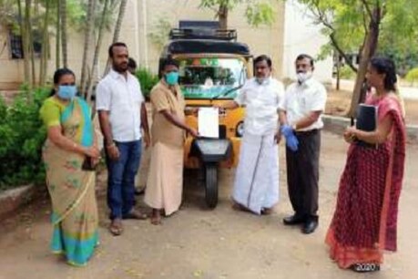 வாழ்வாதாரம் இழந்த ஆட்டோ, டாக்ஸி ஓட்டுநர்களுக்கு ஆவின் பால் முகவர்களாக வாய்ப்பு.. எப்படி விண்ணப்பிப்பது? வாழ்வாதாரம் இழந்த ஆட்டோ, டாக்ஸி ஓட்டுநர்களுக்கு ஆவின் பால் முகவர்களாக வாய்ப்பு.. எப்படி விண்ணப்பிப்பது?