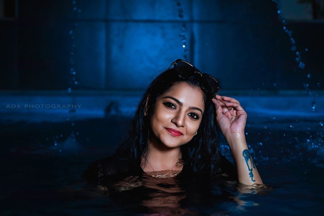 பாண்டியன் ஸ்டோர்ஸ் தொடரில் முல்லை என்ற கதாபாத்திரத்தில் நடித்து வருபவர் சித்ரா. (Photo: Instagram@chithuvj) பாண்டியன் ஸ்டோர்ஸ் தொடரில் முல்லை என்ற கதாபாத்திரத்தில் நடித்து வருபவர் சித்ரா. (Photo: Instagram@chithuvj)