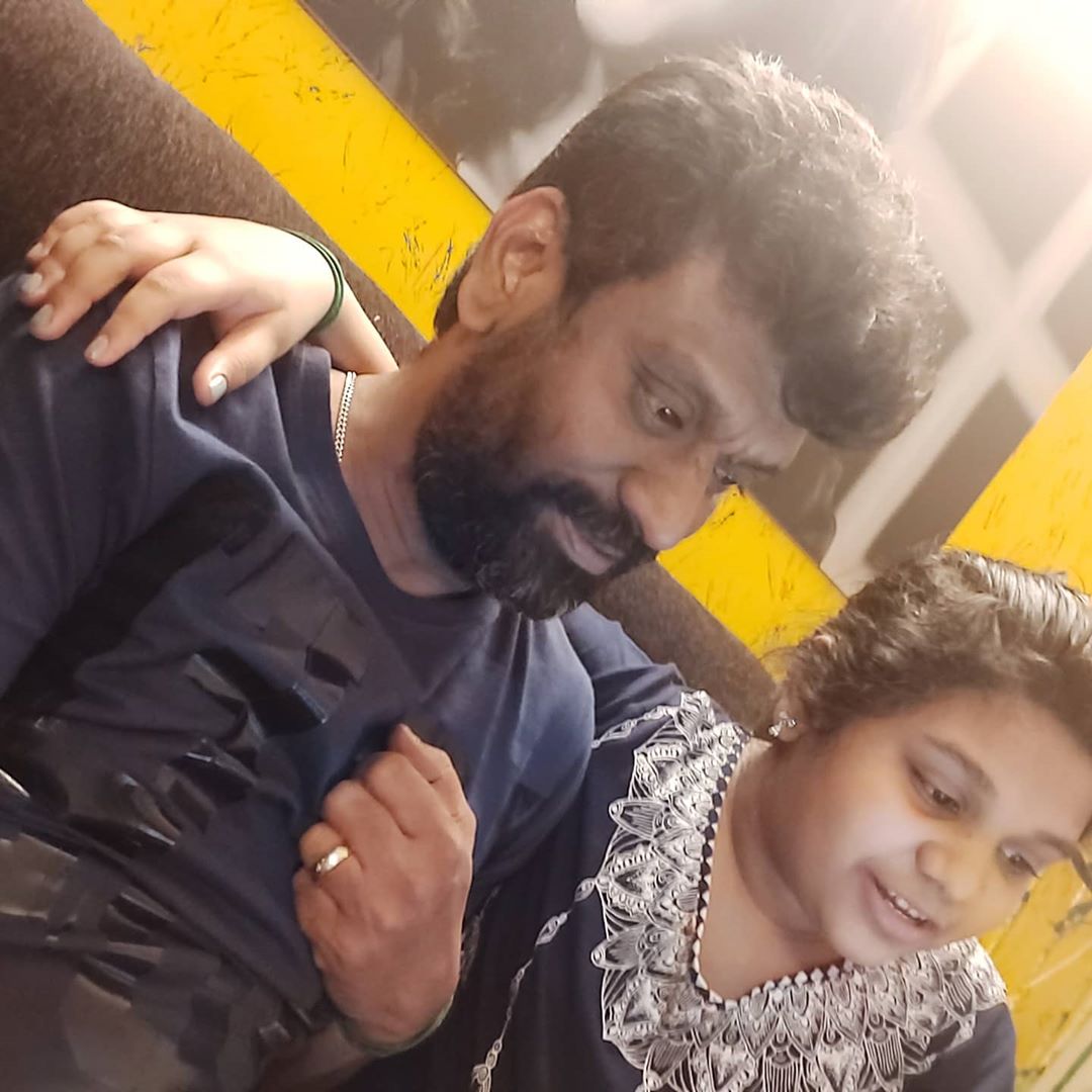 கடந்த மாதம் 27-ம் தேதி வனிதா விஜயகுமார் - பீட்டர் பால் திருமணம் கிறிஸ்துவ முறைப்படி நடைபெற்றது. கடந்த மாதம் 27-ம் தேதி வனிதா விஜயகுமார் - பீட்டர் பால் திருமணம் கிறிஸ்துவ முறைப்படி நடைபெற்றது.
