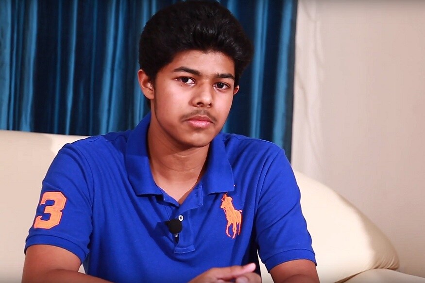 கொரோனா அச்சுறுத்தலால் விமானசேவைக்கு தடை விதிக்கப்பட்டிருப்பதை அடுத்து சஞ்சய் நாடு திரும்ப முடியாத நிலை ஏற்பட்டுள்ளது. கொரோனா அச்சுறுத்தலால் விமானசேவைக்கு தடை விதிக்கப்பட்டிருப்பதை அடுத்து சஞ்சய் நாடு திரும்ப முடியாத நிலை ஏற்பட்டுள்ளது.