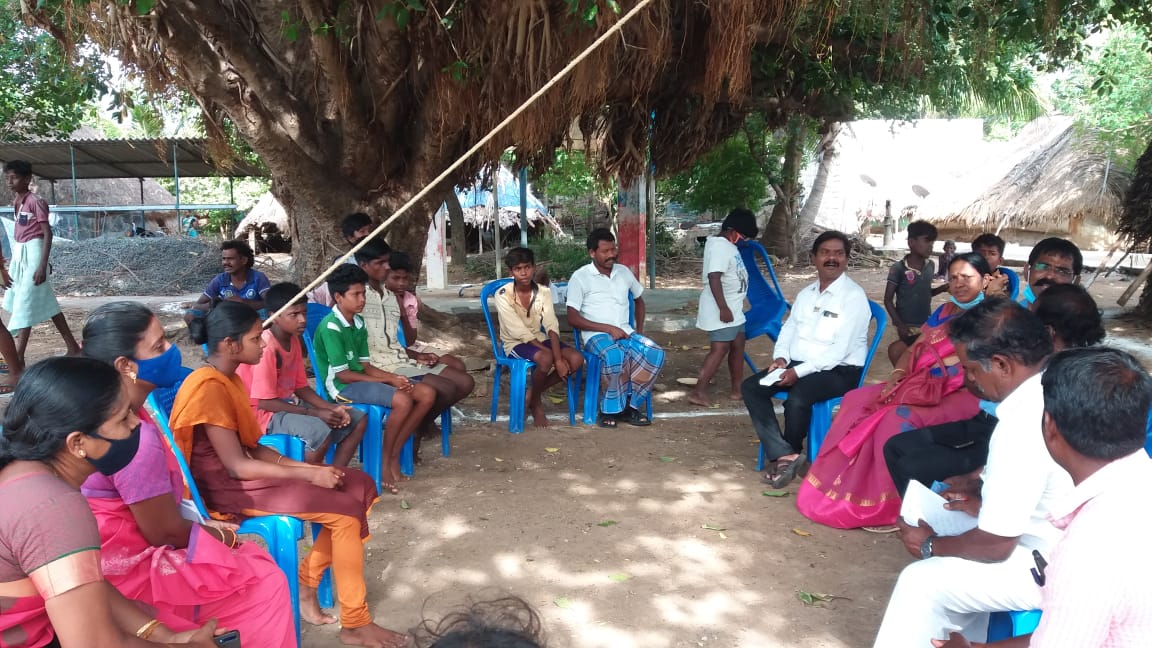 தனியாருக்கு நிகராக இந்த சூனாம்பேடு அரசு மேல்நிலைப்பள்ளி உள்ளது அதனால் இந்தப் பள்ளியில் உங்களுடைய பிள்ளைகளை சேர்த்து வைக்குமாறு உங்களை பணிவுடன் கேட்டுக்கொள்கிறோம் என்று சுற்றுவட்டார கிராம பொதுமக்களிடம் பிரச்சாரத்தை மேற்கொண்டு வருகிறார்கள். தனியாருக்கு நிகராக இந்த சூனாம்பேடு அரசு மேல்நிலைப்பள்ளி உள்ளது அதனால் இந்தப் பள்ளியில் உங்களுடைய பிள்ளைகளை சேர்த்து வைக்குமாறு உங்களை பணிவுடன் கேட்டுக்கொள்கிறோம் என்று சுற்றுவட்டார கிராம பொதுமக்களிடம் பிரச்சாரத்தை மேற்கொண்டு வருகிறார்கள்.