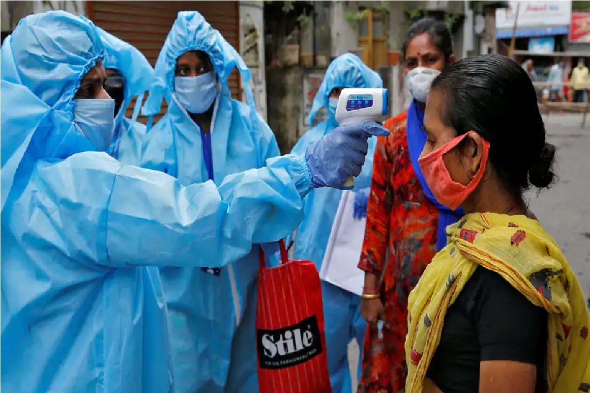தமிழகத்தில் இன்று ஒரே நாளில் 5,584 பேருக்கு கொரோனா பாதிப்பு உறுதி செய்யப்பட்டுள்ளது. இன்று மட்டும் 78 பேர் உயிரிழந்துள்ளனர். தமிழகத்தில் இன்று ஒரே நாளில் 5,584 பேருக்கு கொரோனா பாதிப்பு உறுதி செய்யப்பட்டுள்ளது. இன்று மட்டும் 78 பேர் உயிரிழந்துள்ளனர்.