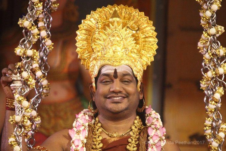 நித்யானந்தாவின் தனி நாடான கைலாசாவிற்கென பிரத்யேகமாக நாயணங்கள் வெளியிடப்பட்டுள்ளது தான் சமூக வலைதளங்களில் பேச்சாக உள்ளது. நித்யானந்தாவின் தனி நாடான கைலாசாவிற்கென பிரத்யேகமாக நாயணங்கள் வெளியிடப்பட்டுள்ளது தான் சமூக வலைதளங்களில் பேச்சாக உள்ளது.