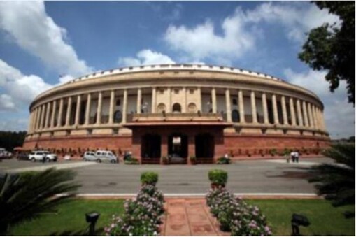 Explainer: 'நாடாளுமன்ற நடவடிக்கைகளை' இந்திய அரசு எப்படி நேரடியாக ஒளிபரப்புகிறது தெரியுமா?