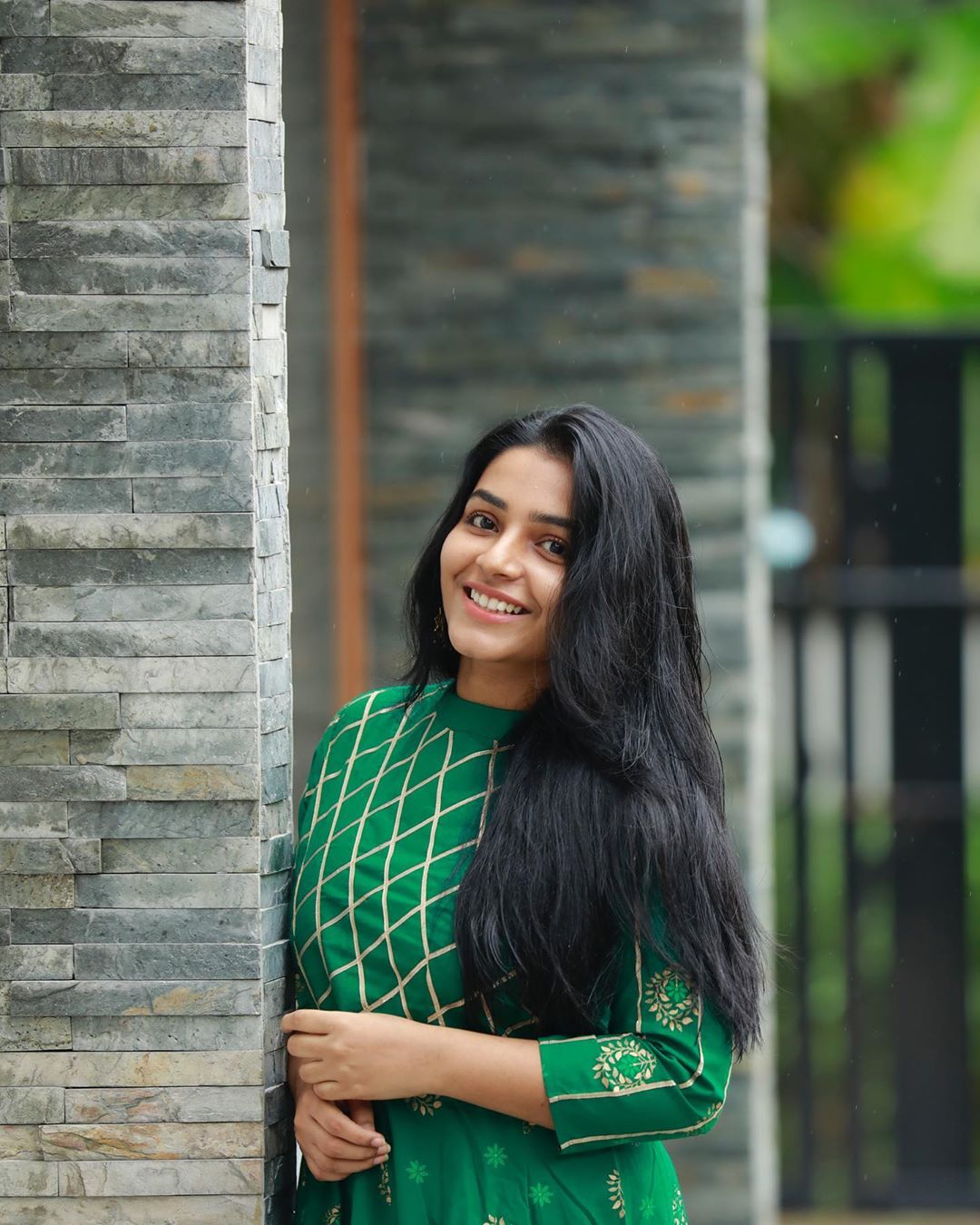 கேரளாவைச் சேர்ந்த ரஜிஷா விஜயன், ‘ஒரு சினிமாக்காரன்’, ‘ஃபைனல்ஸ்’ உள்ளிட்ட மலையாளப் படங்களில் நடித்துள்ளார்.