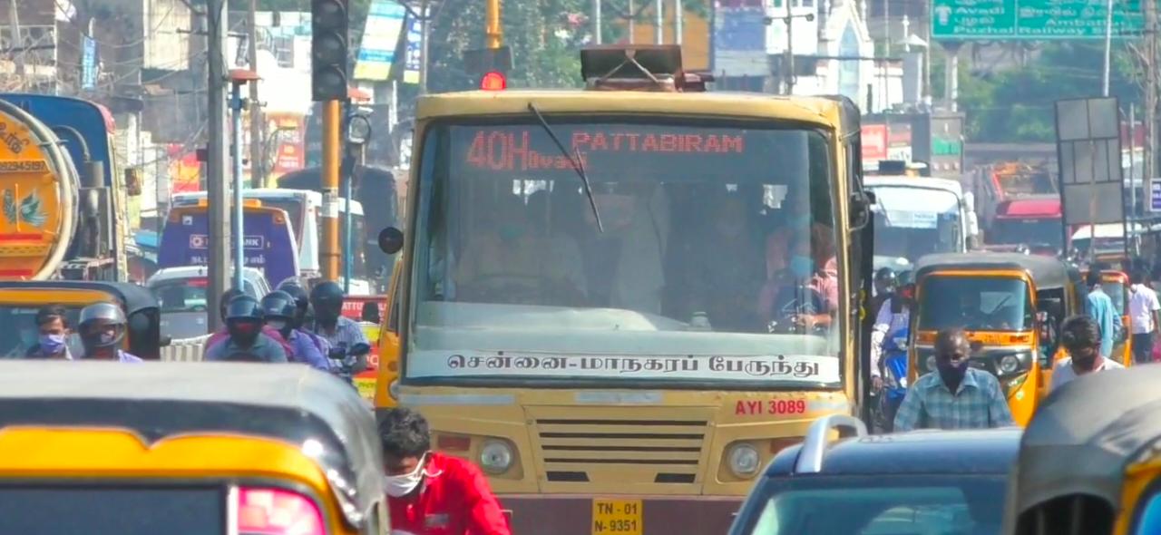  சென்னை மாநகருக்குள் பொது போக்குவரத்து அனுமதியால் கொரோனா தோற்று சமூக பரவலுக்கு வித்திடுகின்றதா? என்று அச்சம் எழுந்துள்ளது