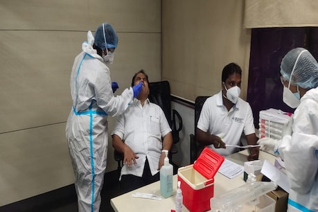 திமுக தலைவர் ஸ்டாலினுக்கு கொரோனா பரிசோதனை திமுக தலைவர் ஸ்டாலினுக்கு கொரோனா பரிசோதனை