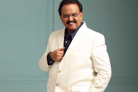எஸ்.பி.பி எழுந்து அமர்கிறார்... நுரையீரல் செயல்பாட்டில் முன்னேற்றம் ஏற்பட்டுள்ளது - எஸ்.பி.சரண் தகவல் எஸ்.பி.பி எழுந்து அமர்கிறார்... நுரையீரல் செயல்பாட்டில் முன்னேற்றம் ஏற்பட்டுள்ளது - எஸ்.பி.சரண் தகவல்