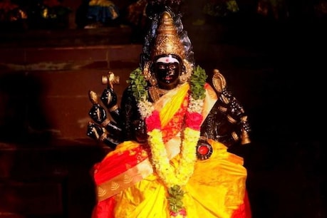 கலர்ஸ் தமிழில் 'நலம் தரும் நவராத்திரி' மினி தொடர் கலர்ஸ் தமிழில் 'நலம் தரும் நவராத்திரி' மினி தொடர்