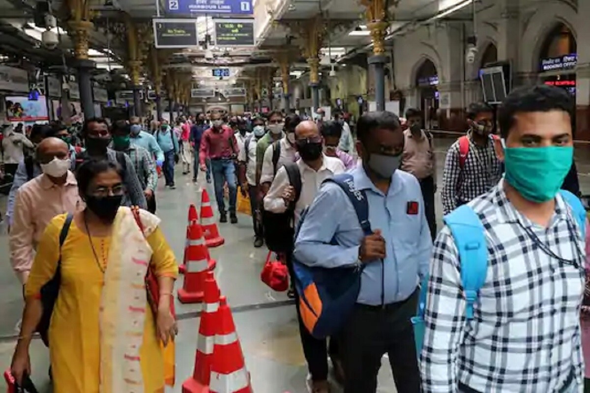 கொரோனா பாதிப்பு குணமடைந்து இன்று மட்டும் 2,133 பேர் வீடு திரும்பியுள்ளனர். இதுவரையில், 7,43,838 பேர் வீடு திரும்பியுள்ளனர். கொரோனா பாதிப்பு குணமடைந்து இன்று மட்டும் 2,133 பேர் வீடு திரும்பியுள்ளனர். இதுவரையில், 7,43,838 பேர் வீடு திரும்பியுள்ளனர்.