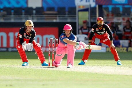 RCBvsRR | தனியாளாக போராடிய ஸ்மித்... பெங்களூரு அணிக்கு 178 ரன்கள் வெற்றி இலக்காக நிரண்யத்தது ராஜஸ்தான் RCBvsRR | தனியாளாக போராடிய ஸ்மித்... பெங்களூரு அணிக்கு 178 ரன்கள் வெற்றி இலக்காக நிரண்யத்தது ராஜஸ்தான்