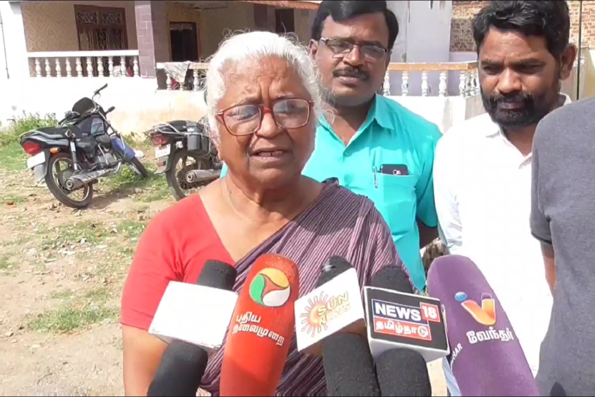 ஆளுநரிடம் பேசி பேரறிவாளனுக்கு விடுதலை பெற்றுத்தருக - அற்புதம்மாள்