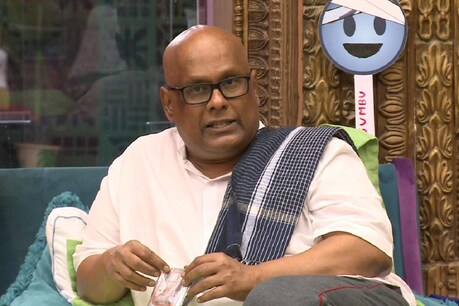பிக்பாஸ் வீட்டுக்குள் மீண்டும் சுரேஷ் சக்ரவர்த்தி என்ட்ரி? பிக்பாஸ் வீட்டுக்குள் மீண்டும் சுரேஷ் சக்ரவர்த்தி என்ட்ரி?