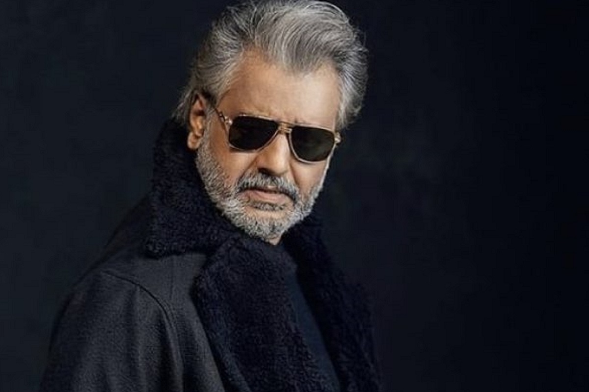  நடிகர் விவேக் இன்று தனது 59வது பிறந்தநாளை கொண்டாடுகிறார். அவருக்கு திரையுலக பிரபலங்கள் பலரும் வாழ்த்துக்களை தெரிவித்து வருகின்றனர்.