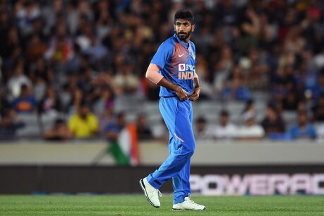INDvsAUS T20 | நடராஜனுக்கு வாய்ப்பு... பும்ரா இந்திய அணியில் இடம்பெறாதது ஏன்? INDvsAUS T20 | நடராஜனுக்கு வாய்ப்பு... பும்ரா இந்திய அணியில் இடம்பெறாதது ஏன்?