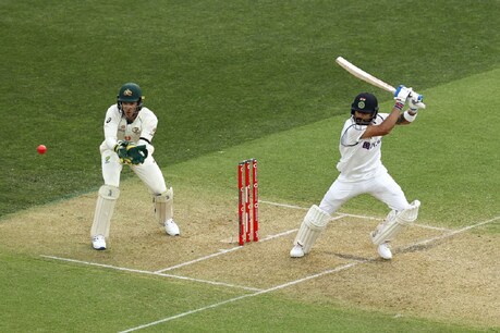 IND vs AUS | விராட் கோலி அரைசதம்... முதல் நாளில் இந்திய அணி 233 ரன்கள் சேர்ப்பு IND vs AUS | விராட் கோலி அரைசதம்... முதல் நாளில் இந்திய அணி 233 ரன்கள் சேர்ப்பு