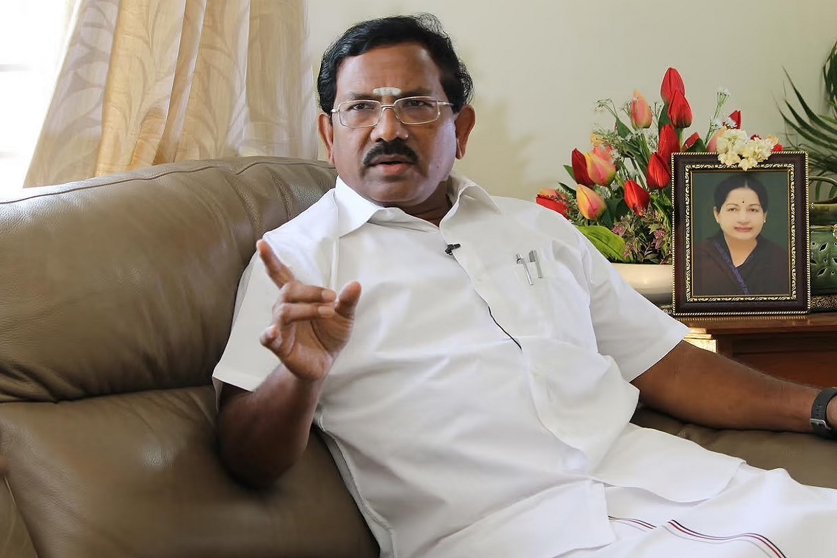 அனிதா குறித்து நான் ட்வீட் செய்யவில்லை - மாஃபா பாண்டியராஜன்