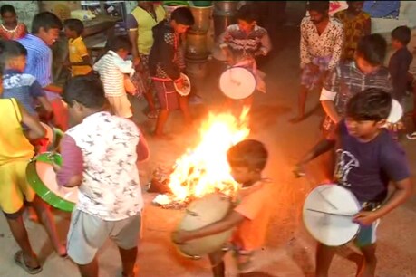 Bhogi | போகி பண்டிகையை உற்சாகமாக கொண்டாடும் பொதுமக்கள் Bhogi | போகி பண்டிகையை உற்சாகமாக கொண்டாடும் பொதுமக்கள்