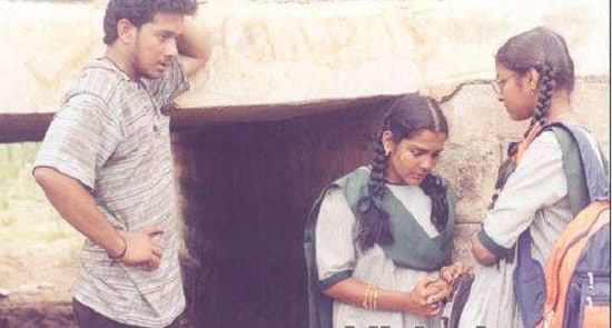 Actress Saranya Nag, Kadhal Saranya, peranmai movie