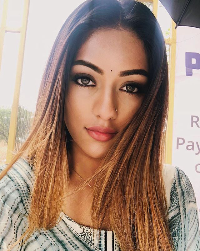  நடிகை அனு இமானுவேல் ( Image :Instagram @anuemmanuel)