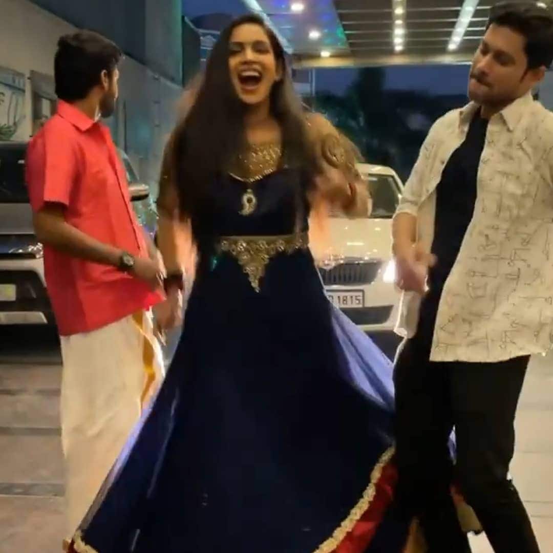 Bigg Boss Tamil 4 Celebrities latest images
