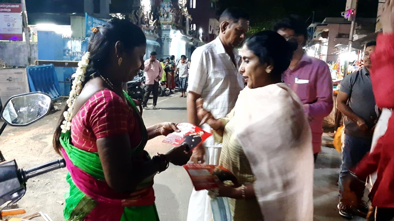 சட்டமன்ற தேர்தலில் நடிகை ஸ்ரீ பிரியா மக்கள் நீதி மய்யம் சார்பில் மயிலாப்பூர் தொகுதியில் போட்டியிடுகிறார். சட்டமன்ற தேர்தலில் நடிகை ஸ்ரீ பிரியா மக்கள் நீதி மய்யம் சார்பில் மயிலாப்பூர் தொகுதியில் போட்டியிடுகிறார்.