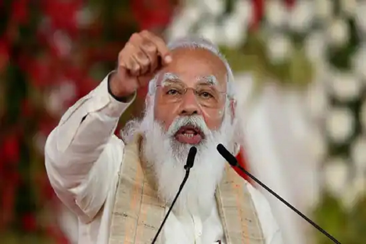 தங்கத்துக்காக கேரள மக்களுக்கு இடதுசாரி அரசு துரோகம் செய்துவிட்டது