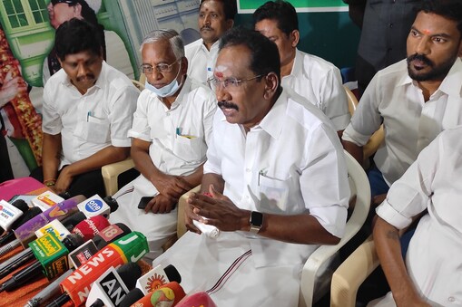 நகைக்கடன் ரத்து குறித்து இதுவரை அரசாணை வெளியாகாதது ஏன்? செல்லூர் ராஜூ காட்டமான பதில்