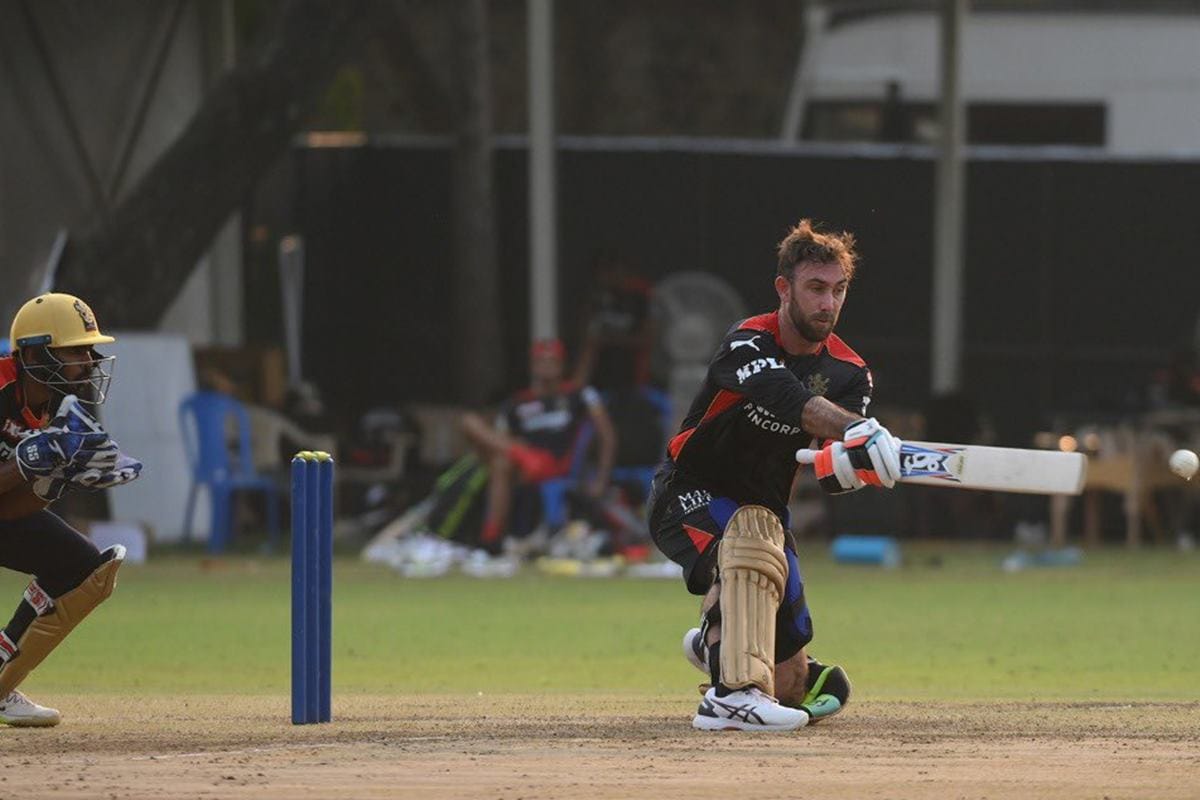  5. கிளன் மேக்ஸ்வெல்