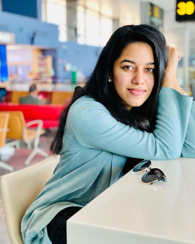 தற்போது எம்.ஜி.ஆர் மகன், கோப்ரா, எனிமி உள்ளிட்ட படங்களில் நடித்து வருகிறார்.எனிமி படத்திற்கான ஷூட்டிங் துபாயில் நடந்து வருகிறது. தற்போது எம்.ஜி.ஆர் மகன், கோப்ரா, எனிமி உள்ளிட்ட படங்களில் நடித்து வருகிறார்.எனிமி படத்திற்கான ஷூட்டிங் துபாயில் நடந்து வருகிறது.