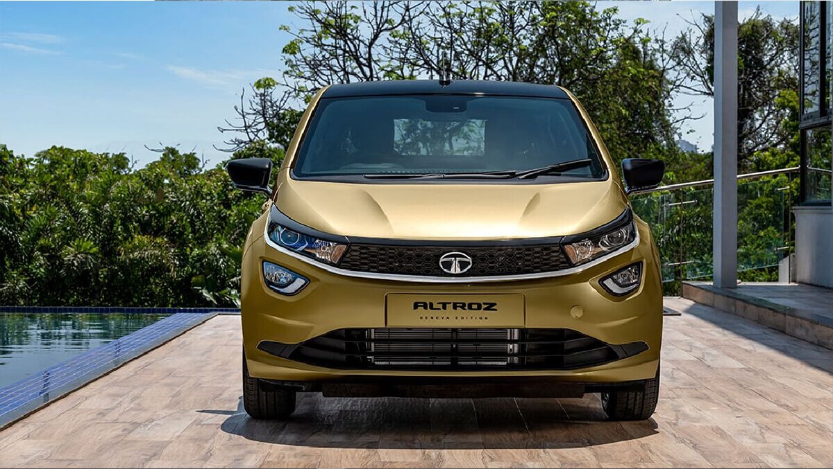  இந்தியாவின் மூன்றாவது பெரிய கார் தயாரிப்பாளரான டாடா மோட்டார்ஸ் (Tata Motors) நிறுவனத்திற்கு, மார்ச் மாதத்தில் உள்நாட்டு விற்பனை 29,654 யூனிட்டுகளாக இருந்தது. இது கடந்த ஆண்டு மார்ச் மாதத்தில் விற்பனை செய்யப்பட்ட 5,676 யூனிட்களுடன் ஒப்பிடும்போது 422 சதவீதம் அதிகம். கடந்த ஒன்பது ஆண்டுகளில் இல்லாத அளவுக்கு இந்த மாதம் அதிக விற்பனையை நிறுவனம் கண்டுள்ளது. இதேபோல மொத்தம் 705 நெக்ஸன் EVக்களும் மார்ச் மாதத்தில் விற்கப்பட்டன.