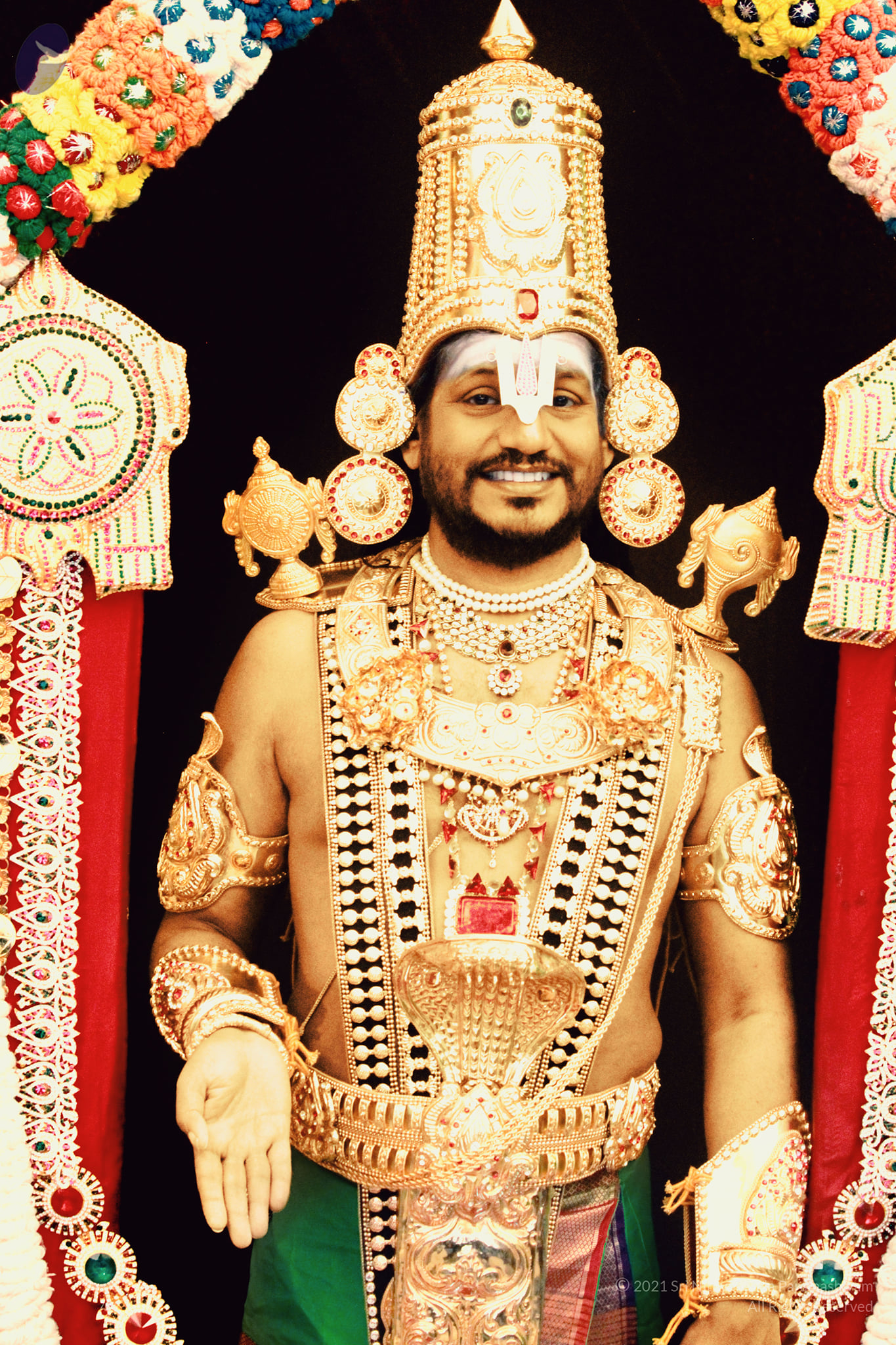  ஒரு பக்கம் பாலியல் வன்கொடுமை வழக்கு விசாரணை வேகமெடுக்க, மறுபக்கம், குஜராத் ஆசிரம வழக்கு நெருக்கடி ஏற்படுத்த, நித்யானந்தா எங்கே இருக்கிறார் என அவரது சீடர்கள் தேடிக் கொண்டிருக்கின்றனர்.