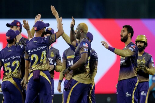 ஐபிஎல் 2021: கட்டுக்கோப்பான பந்துவீச்சு.. 5 விக்கெட் வீழ்த்திய ரஸல்.. திணறிய மும்பை பேட்ஸ்மேன்கள் - கே.கே.ஆர்-க்கு 153 ரன்கள் இலக்கு