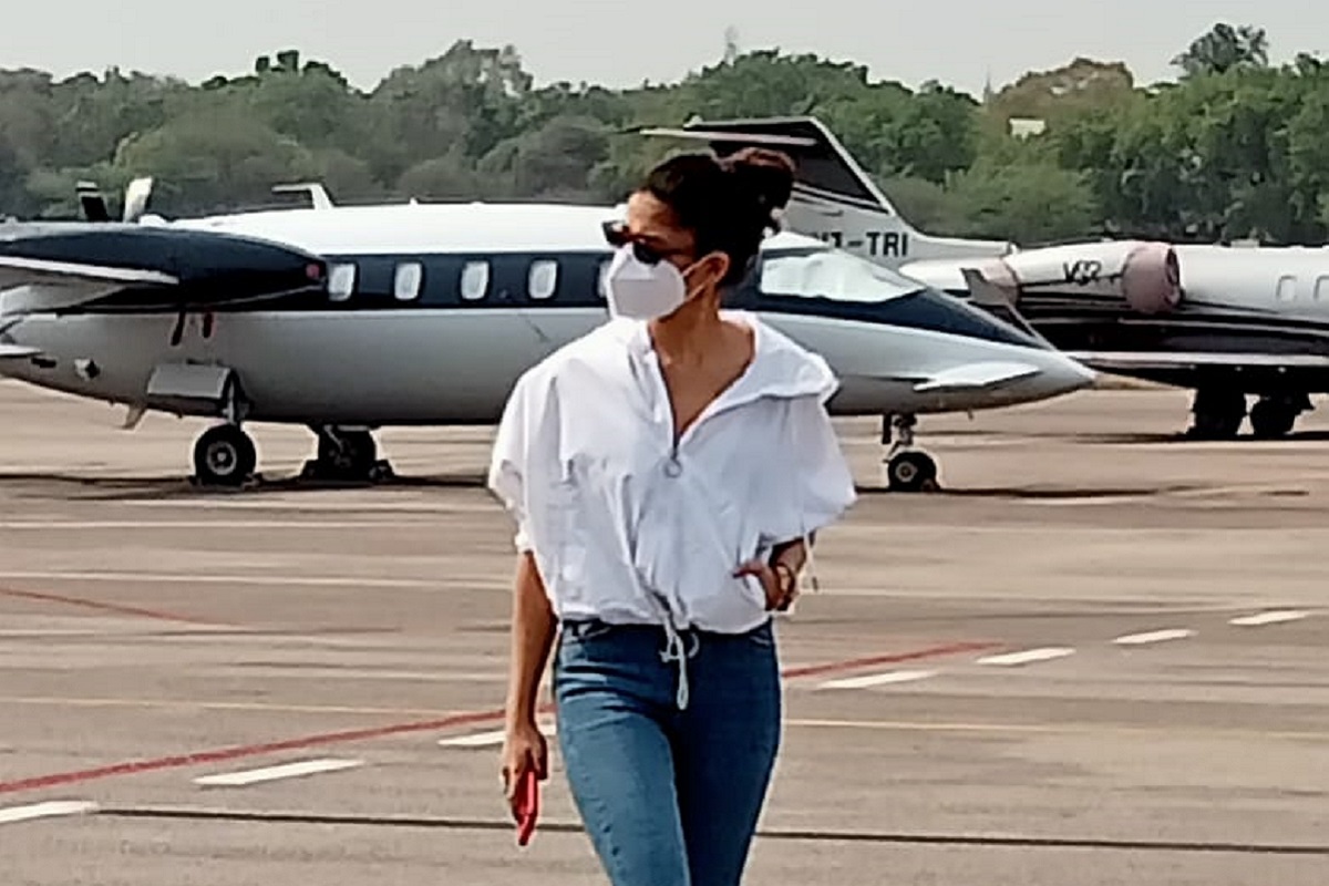 அண்ணாத்த படப்பிடிப்புக்காக ஹைதராபாத் பறந்த நயன்தாரா