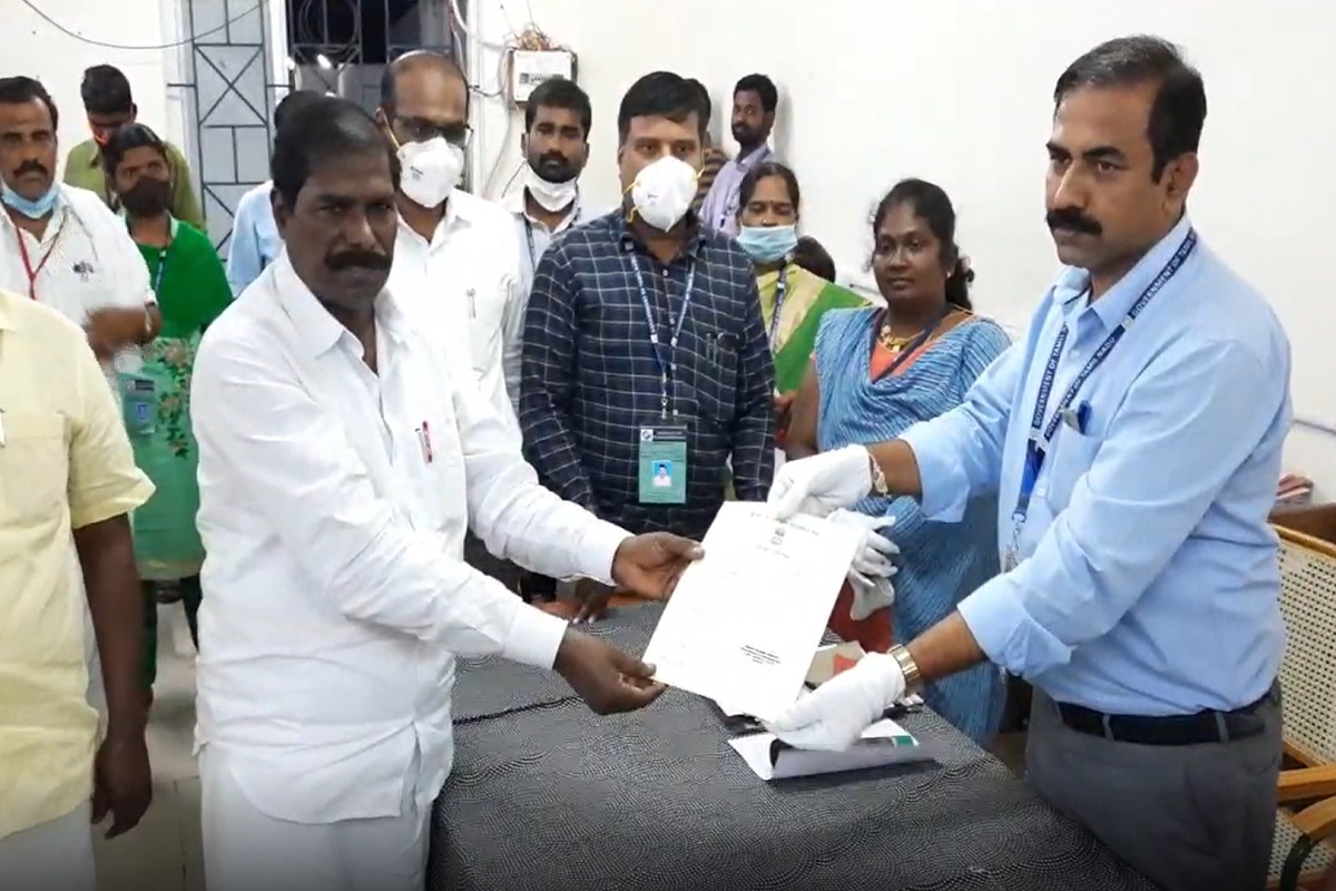 தருமபுரியில் அனைத்து தொகுதிகளையும் கைப்பற்றிய அதிமுக கூட்டணி!