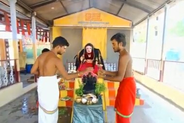 கோவையில் கொரோனா தேவி சிலை: 48 நாள் மகா யாகம் செய்யும் காமாட்சிபுரி ஆதினம்