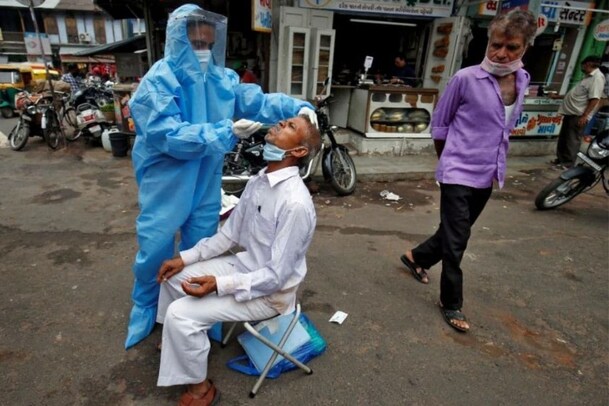 கொரோனா தினசரி பாதிப்பு 4000-க்கும் கீழ் குறைவு