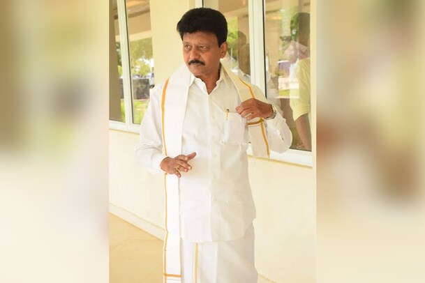 சசிகலாவின் தம்பி திவாகரனுக்கு கொரோனா தொற்று!