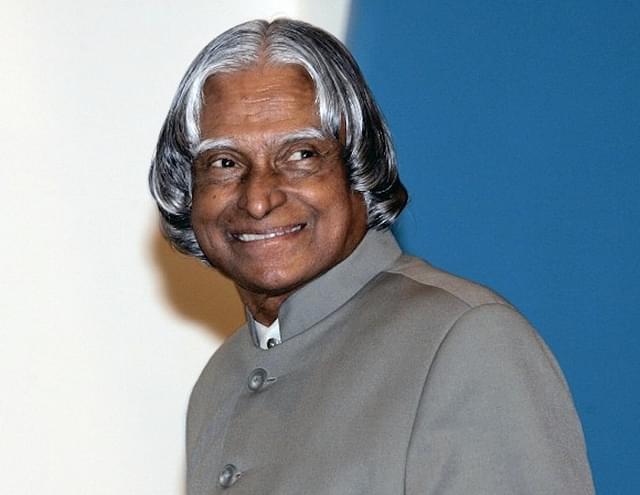  6. 1998-ல் இதயம் சம்பந்தமான டாக்டர். சோம ராஜுவுடன் சேர்ந்து ஒரு குறைந்த செலவில் கரோனரி ஸ்டென்ட் உருவாக்கினார். இது அவர்களை கெளரவப்படுத்தும் வகையில் 'கலாம்-ராஜூ ஸ்டென்ட்' என பெயரிடப்பட்டது. இந்த கருவி உருவாக்கியதற்குபிறகு கரோனரி ஸ்டென்ட் கருவிகள் இறக்குமதி செய்வது ஏறத்தாழ 50 விழுக்காடு குறைந்தது. இந்தக் கருவியின் அப்கிரேடு வெர்சன் தற்போது சந்தையில் உள்ளது.