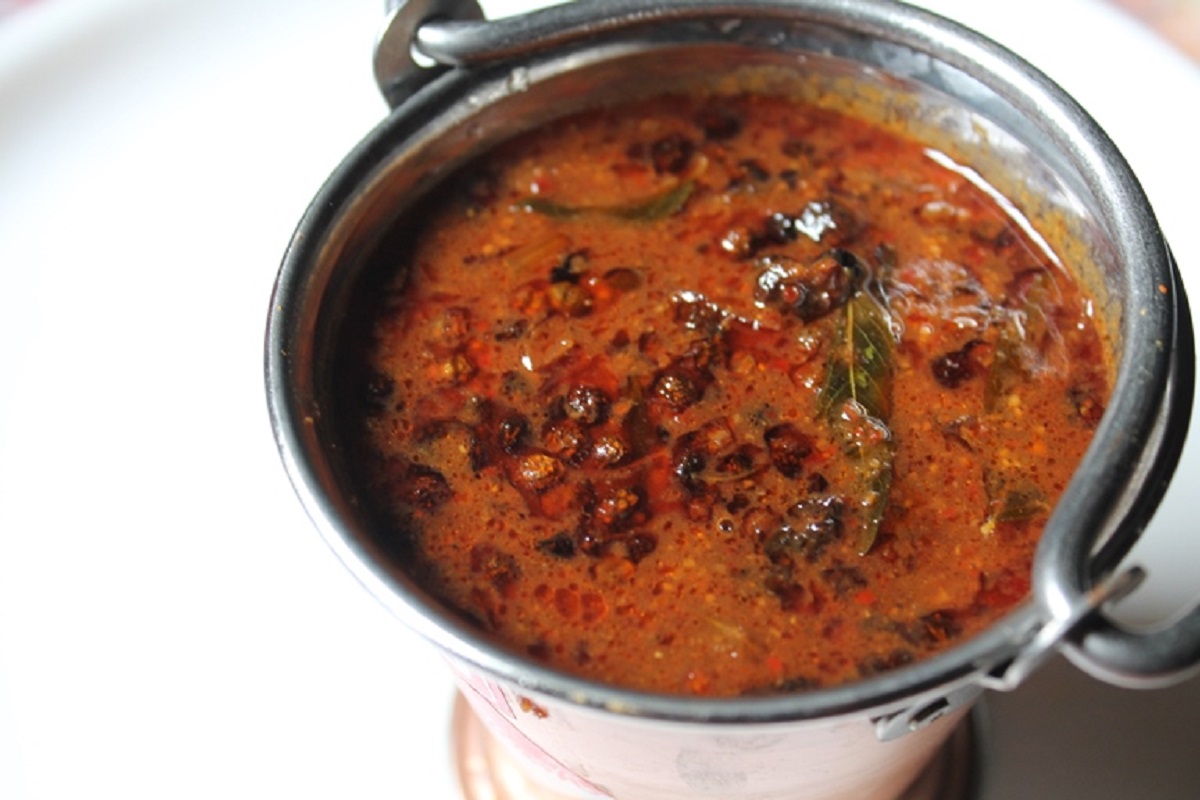 வயிற்றுப்புண் , வாய் புண்களை போக்கும் மணத்தக்காளி வத்த குழம்பு