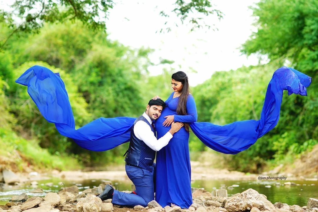 Vijay TV Naam Iruvar Namakku Iruvar Sasindhar wife pregnant
