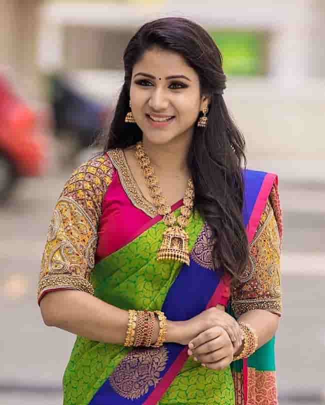 Vijay TV Raja Rani Alya Manasa educational qualification, alya manasa discontinued from college, alya manasa, alya manasa daughter, alya manasa sanjeev daughter aila syed, alya manasa daughter, vijay tv alya manasa sanjeev, raja rani sandhya, ஆல்யா மானசா, ஆலியா மானசா, ஆல்யா மானசா சஞ்சீவ், ராஜா ராணி சீரியல், alya manasa wikipedia, alya manasa phone number, alya manasa baby, alya manasa instagram, alya manasa sister name, alya manasa birthday date, alya manasa education, alya manasa education qualification, ஆல்யா மானசா கல்வித்தகுதி, ஆல்யா மானசா படிப்பு, ஆல்யா மானசா கல்லூரி படிப்பு